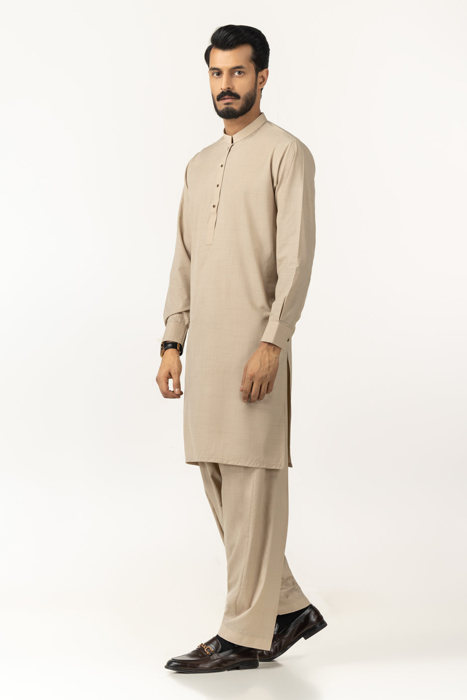 Regular Fit Styling Suits