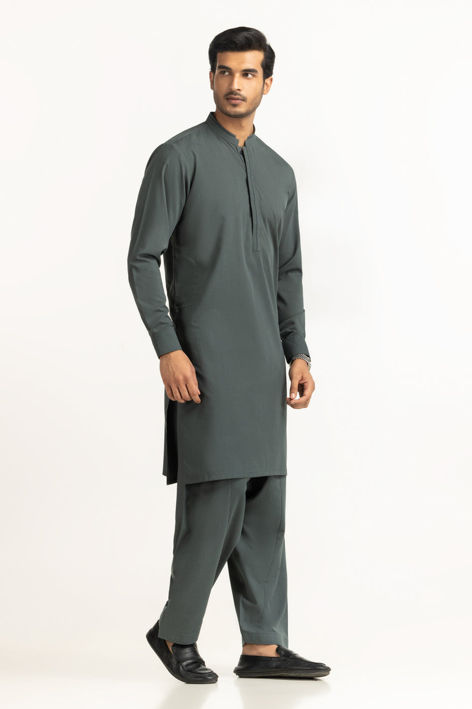 Regular Fit Styling Suits