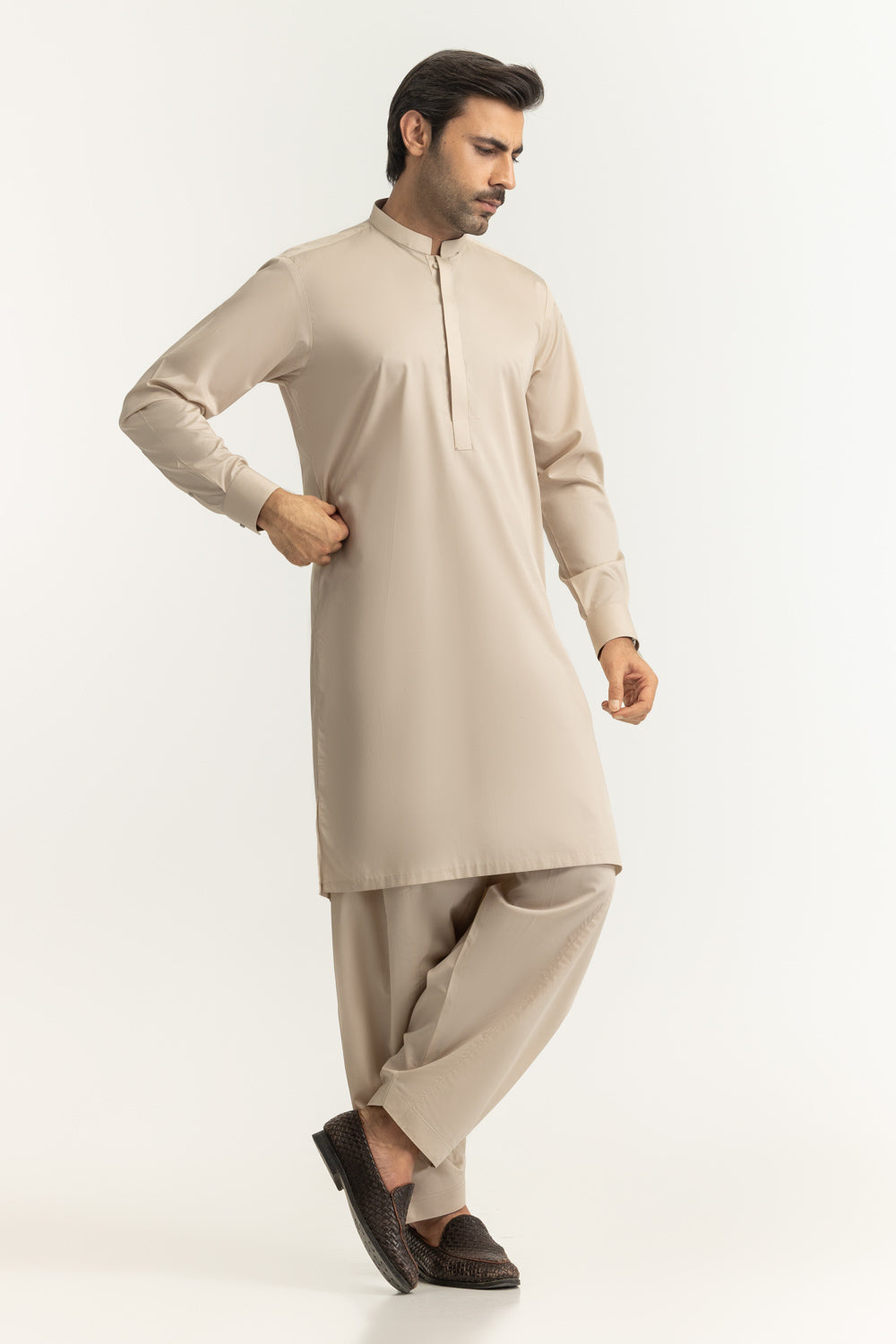 Regular Fit Styling Suits