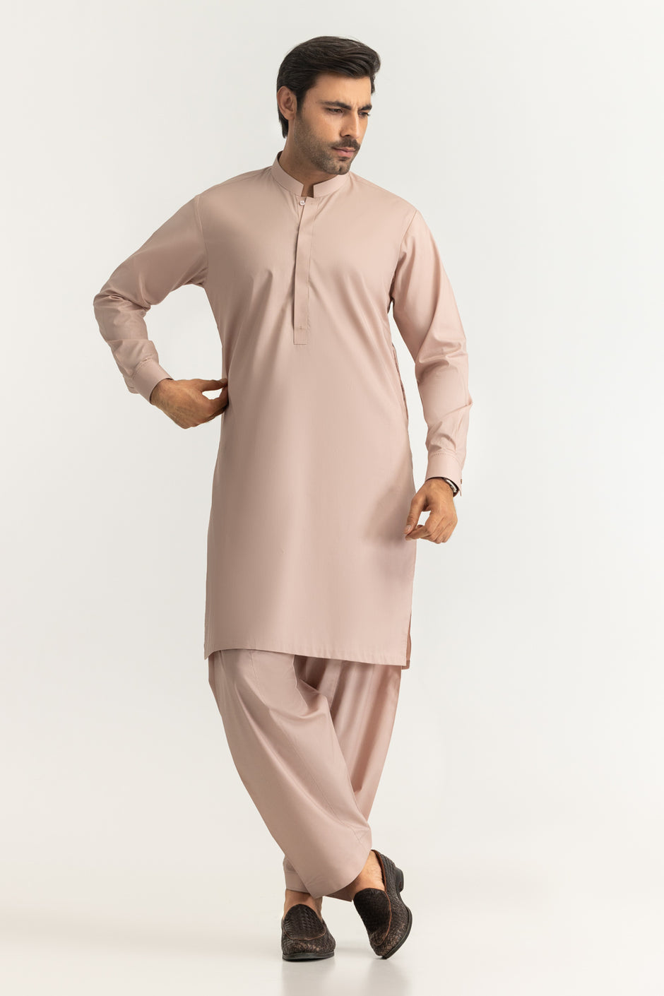 Regular Fit Styling Suits