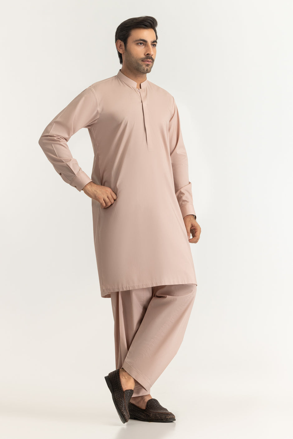 Regular Fit Styling Suits