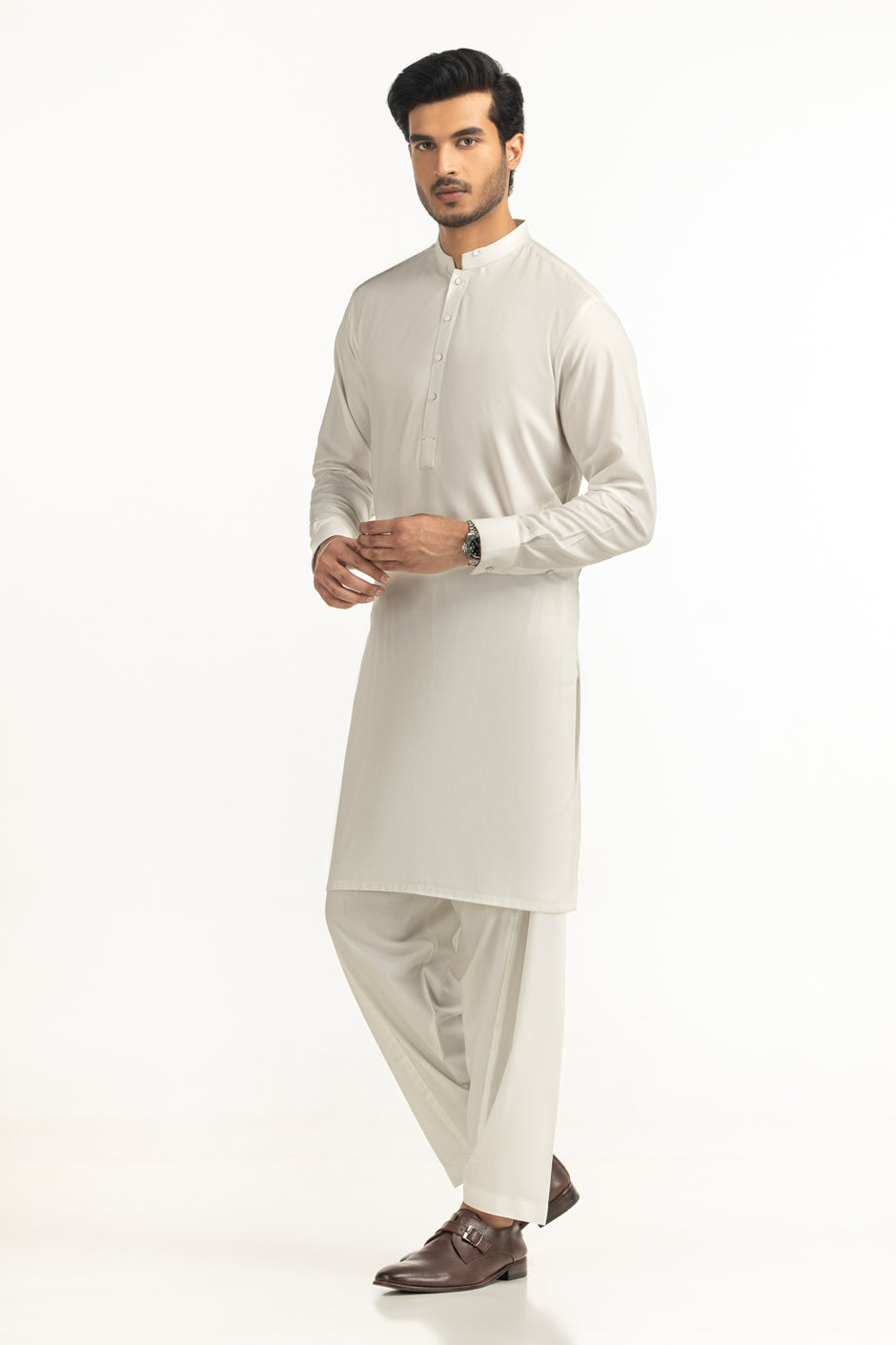 Regular Fit Styling Suits