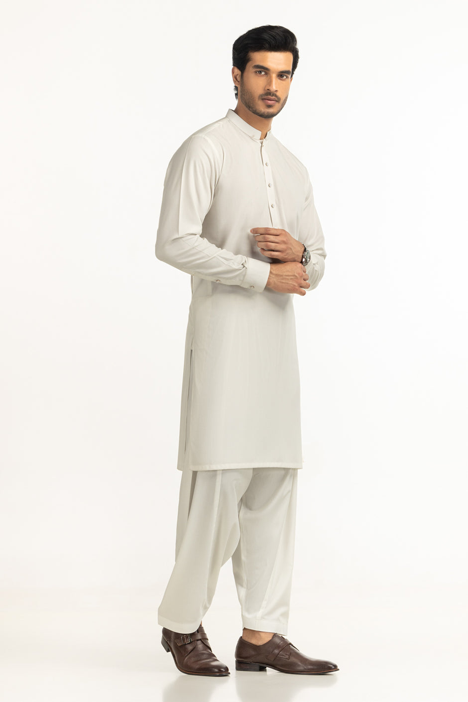 Regular Fit Styling Suits