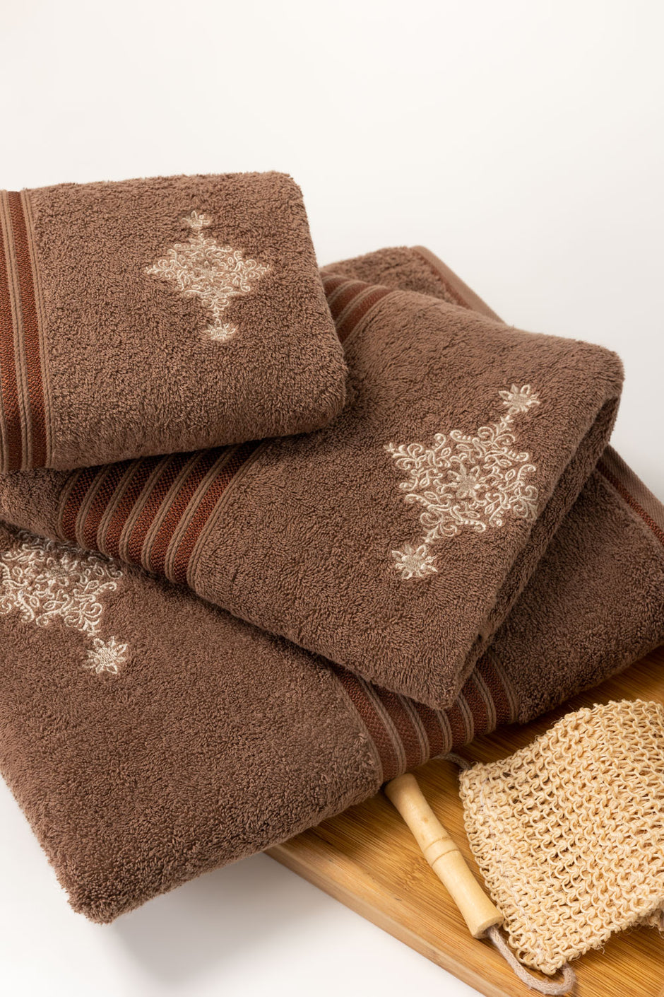 Mocha Brown 3 piece Embroidered Towel Set
