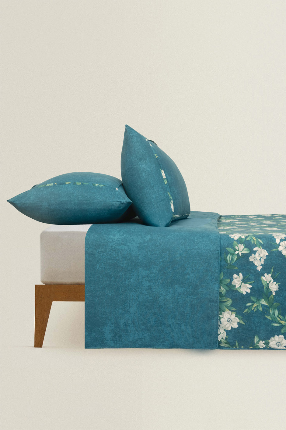 Morning Bloom T-150 Quilt Cover Set