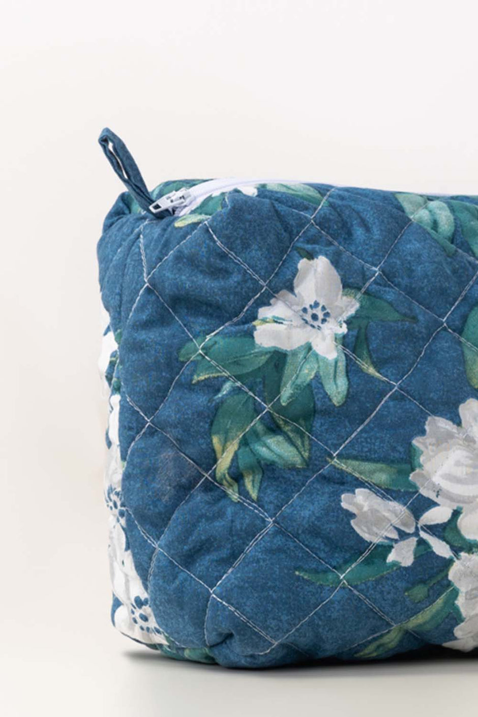 Morning Bloom T-150 Quilted Pouch