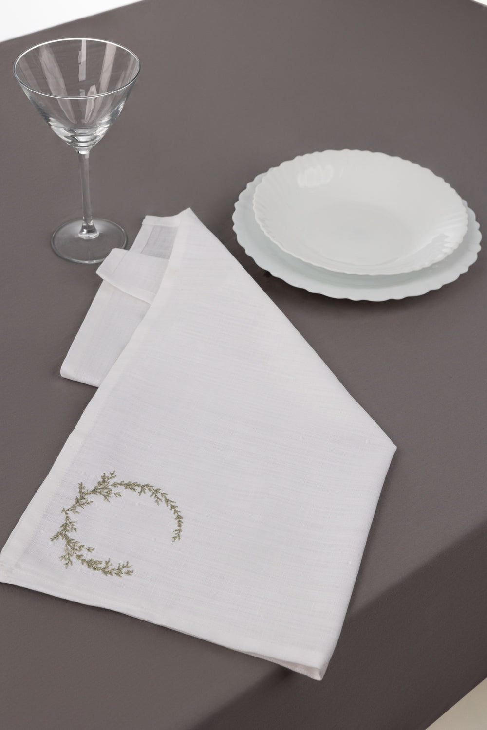 Olive 2 Pcs Embroidered Napkin Set