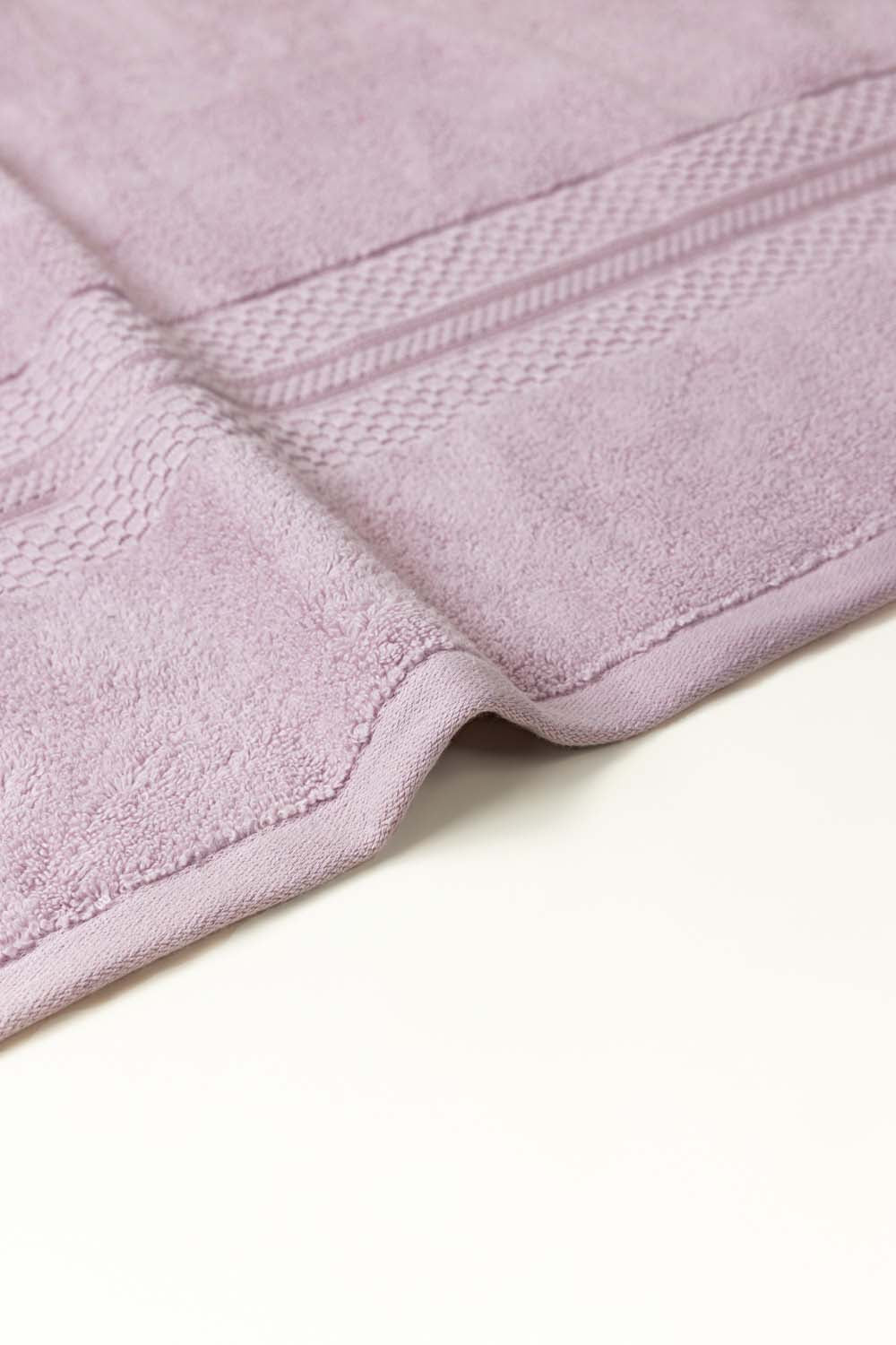 Orchid Zero Twist Towel