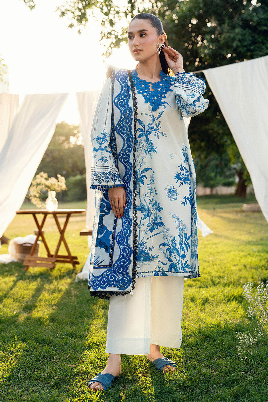 3 PIece Printed Lawn Suit