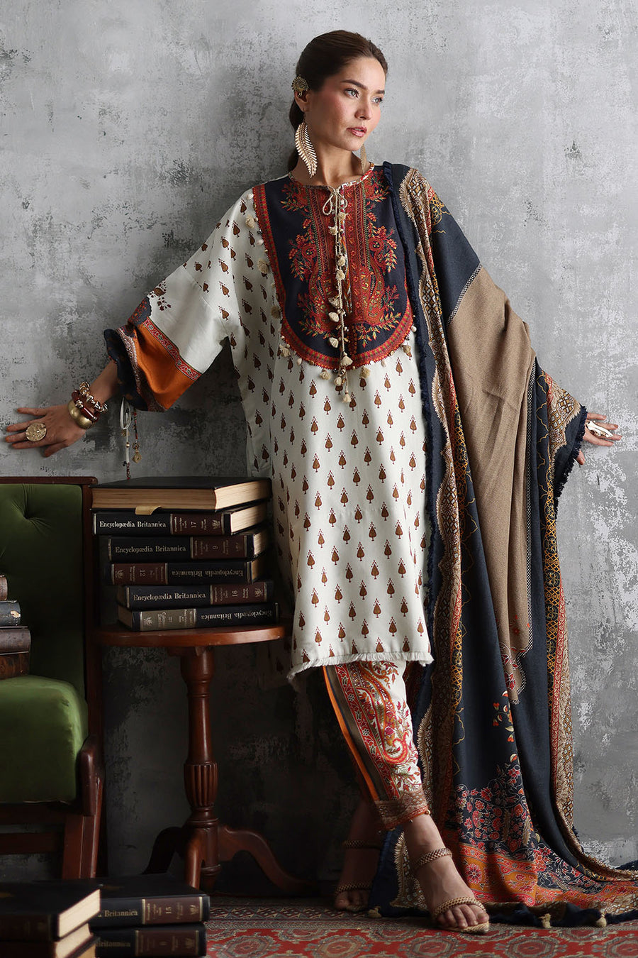 Retail Price: 9,990/-PKR