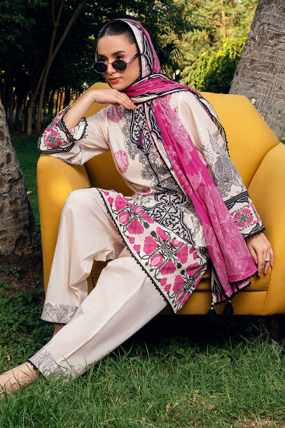 3 PIece Printed Lawn Suit