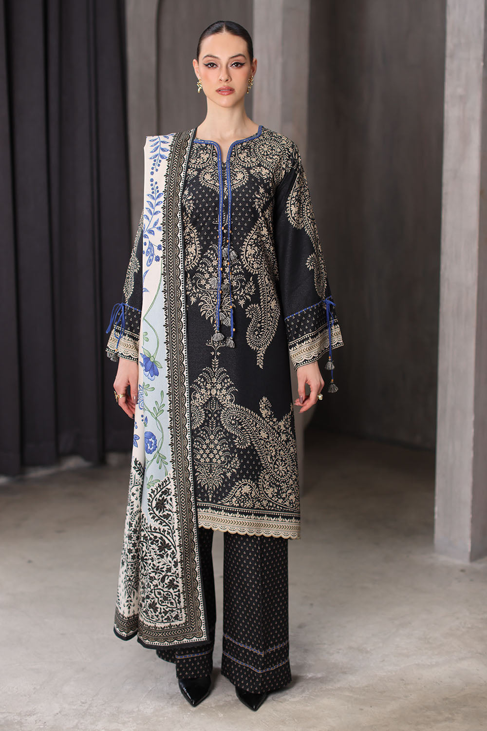 3 Piece Printed Karandi Suit with Printed Karandi Dupatta