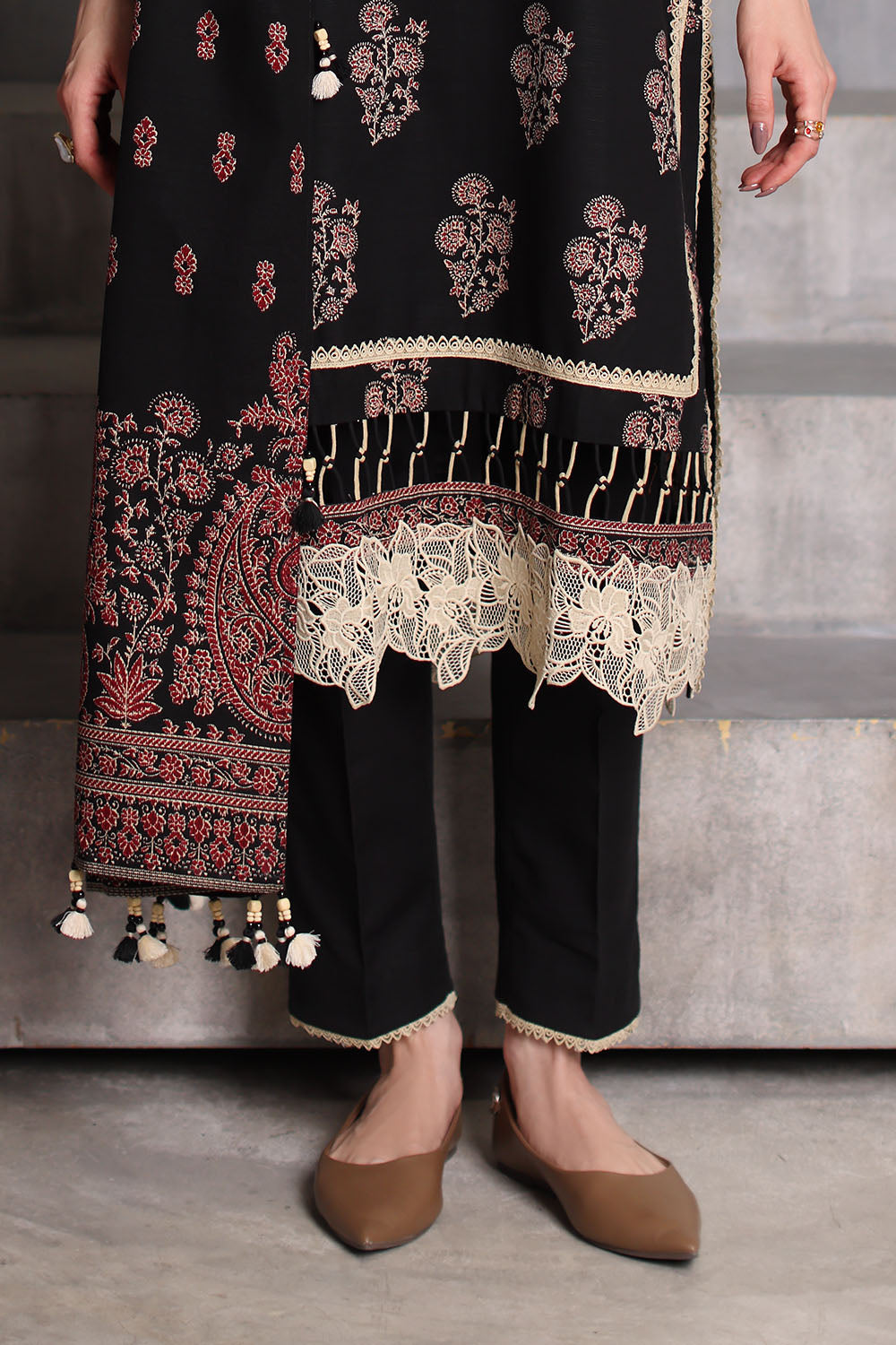 3 Piece Printed Khaddar Suit with Printed Khaddar Dupatta