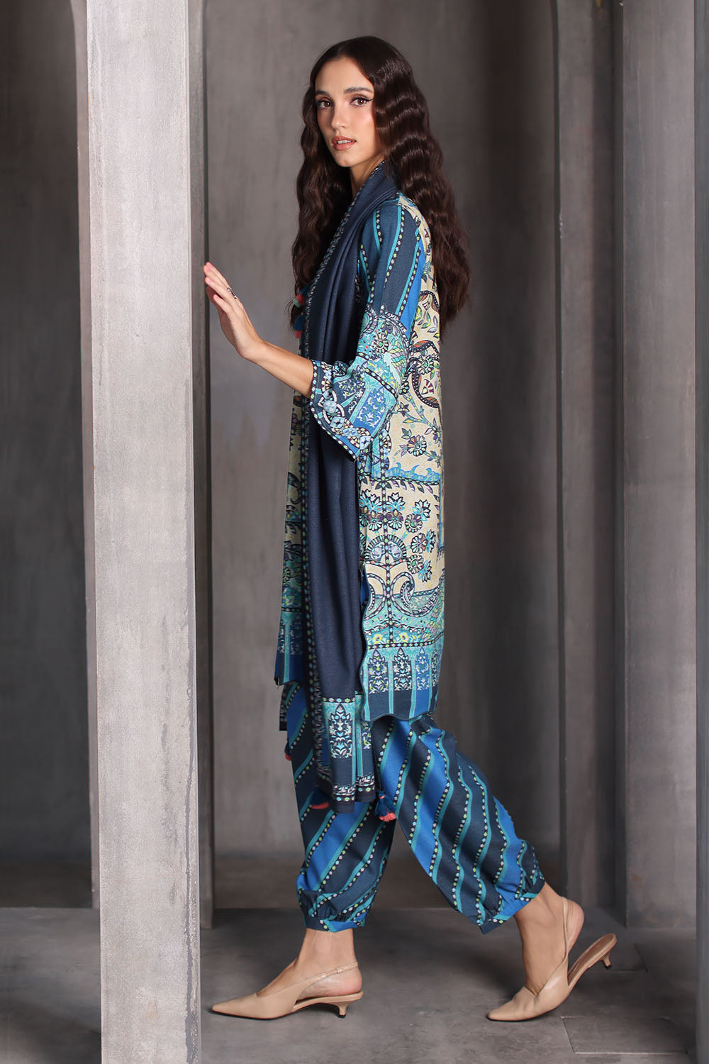 3 Piece Printed Karandi Suit with Printed Karandi Dupatta