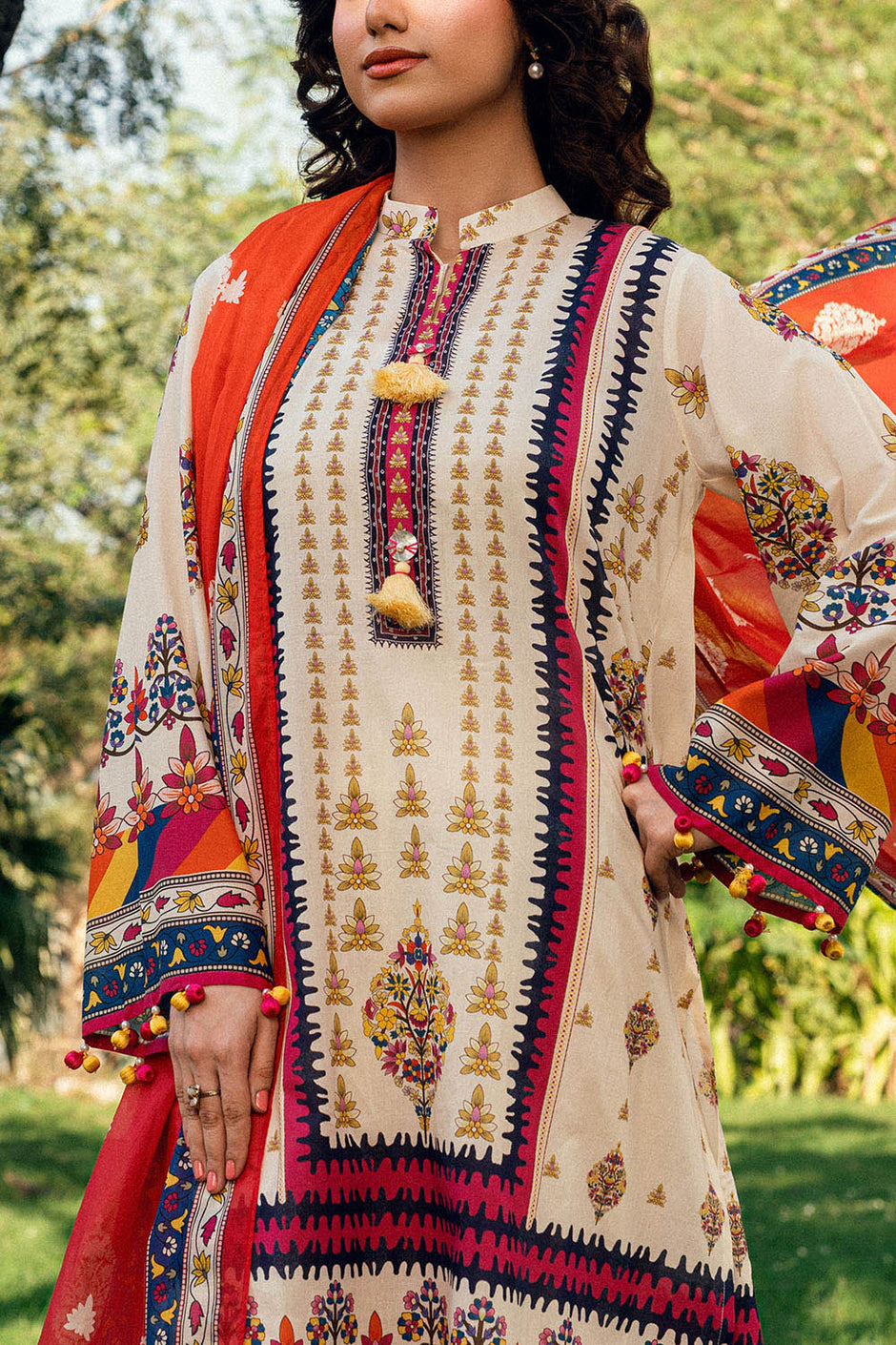 3 PIece Printed Lawn Suit