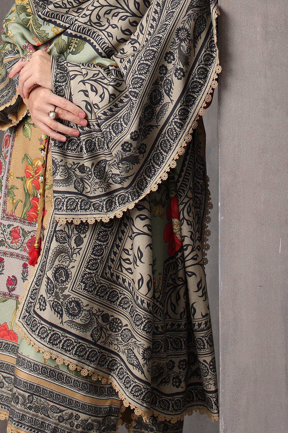 3 Piece Printed Karandi Suit with Printed Karandi Dupatta