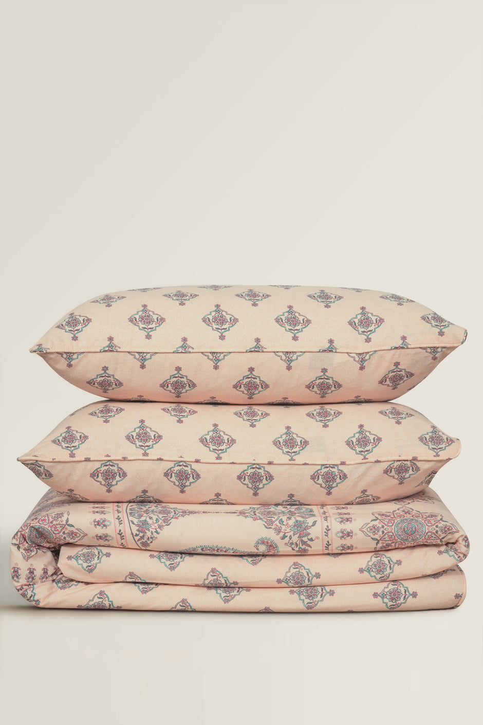 Paisley Blush T-150 Quilt Cover Set