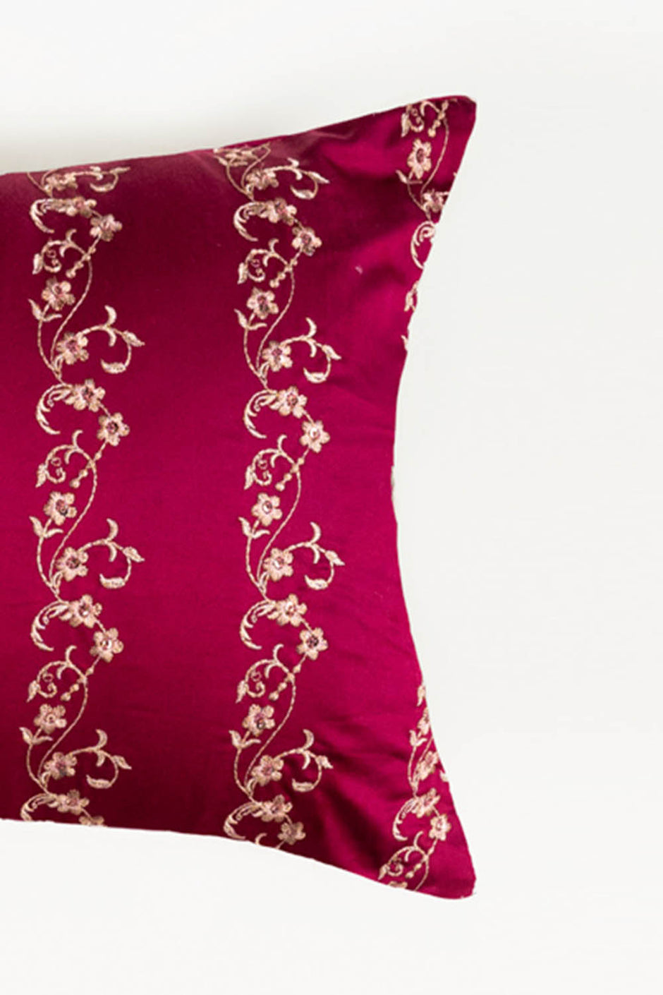 Paradise T-400 Embroidered  Deck Cushion Cover