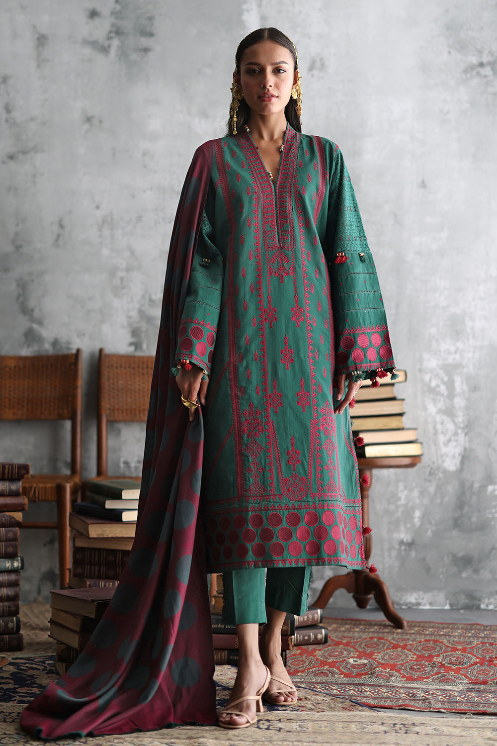 3 Piece Embroidered Khaddar Suit with Pashmina Jacquard Dupatta