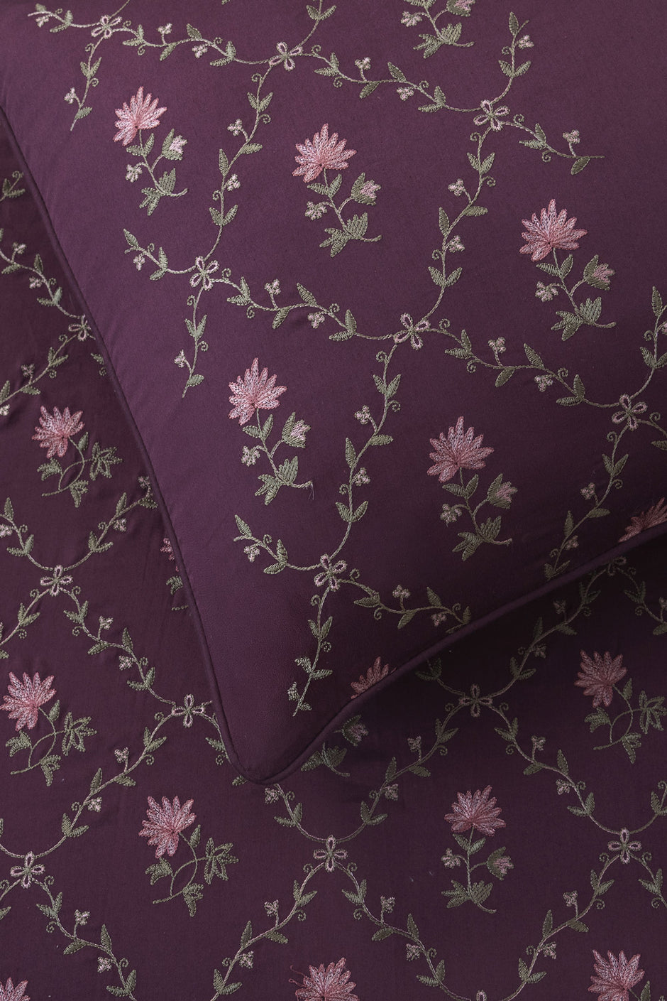 Plum Charm Embroidered Quilt Cover Set