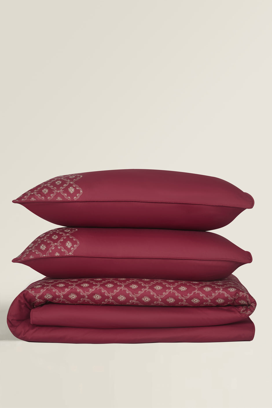 Pomegranate T-400 Embroidered Quilt Cover Set