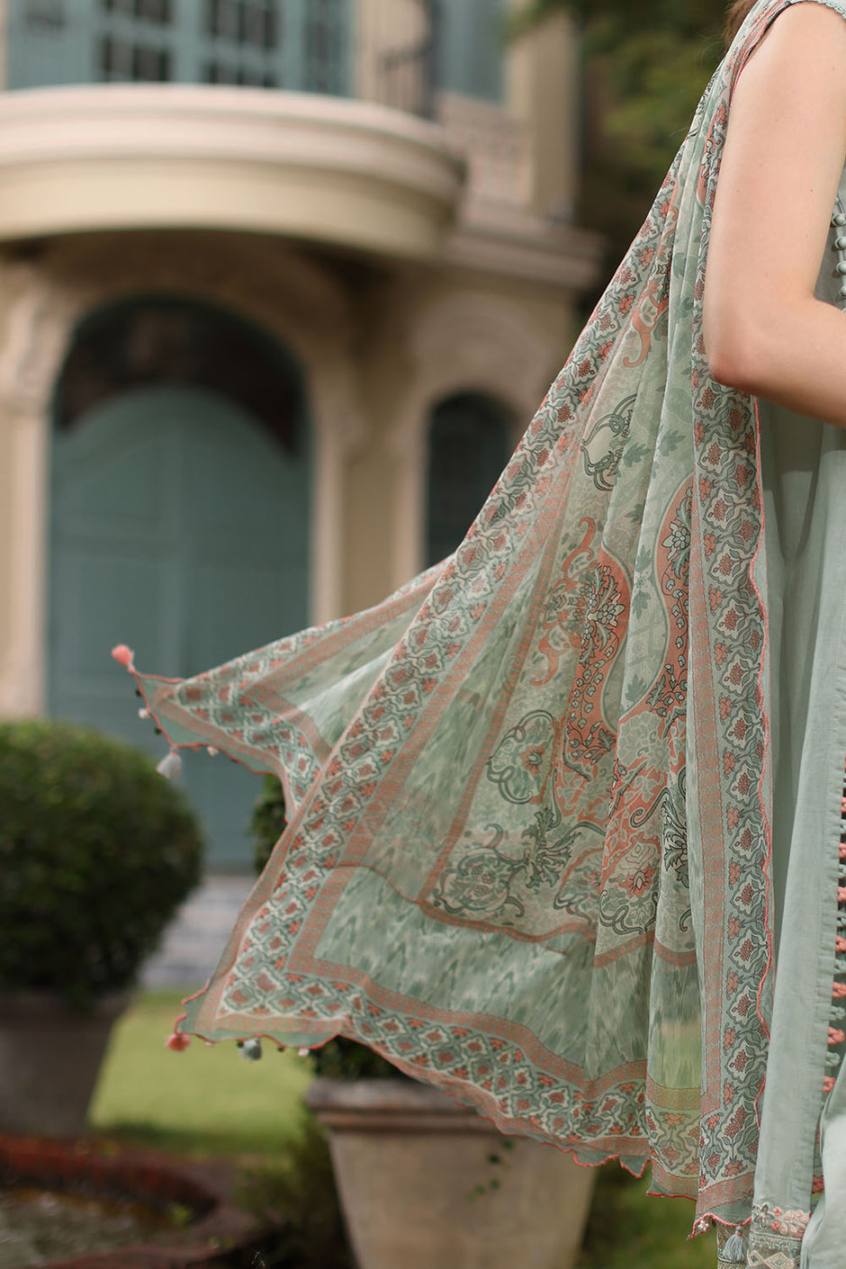 3 Piece Embroidered Lawn Suit with Chiffon Dupatta