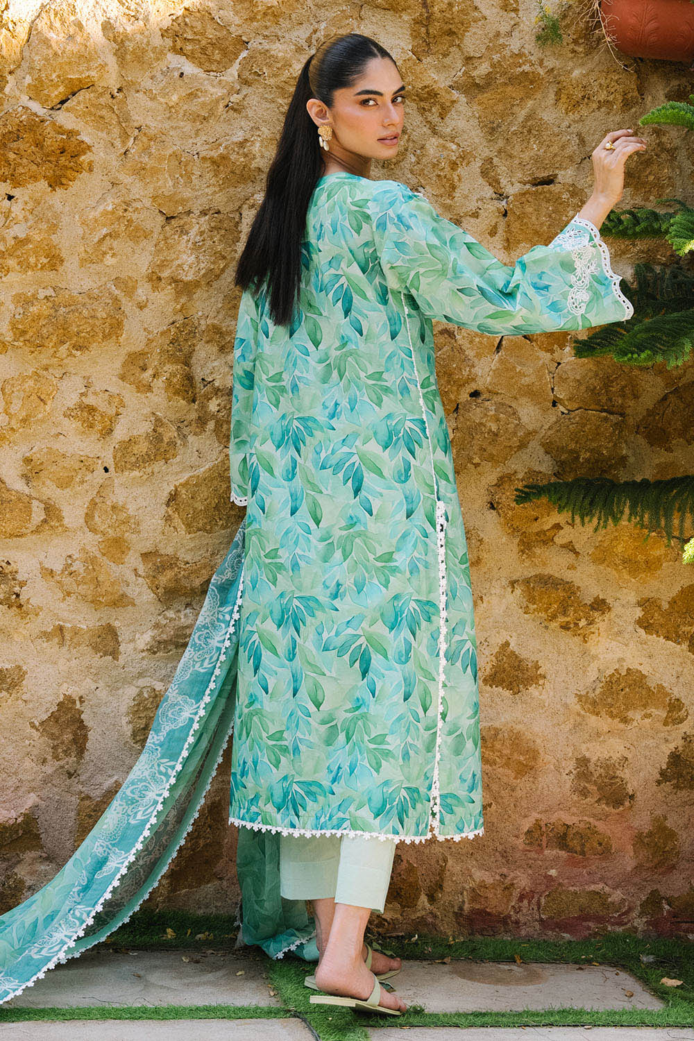 3 Piece Embroidered Printed Lawn Suit with Printed Chiffon Dupatta