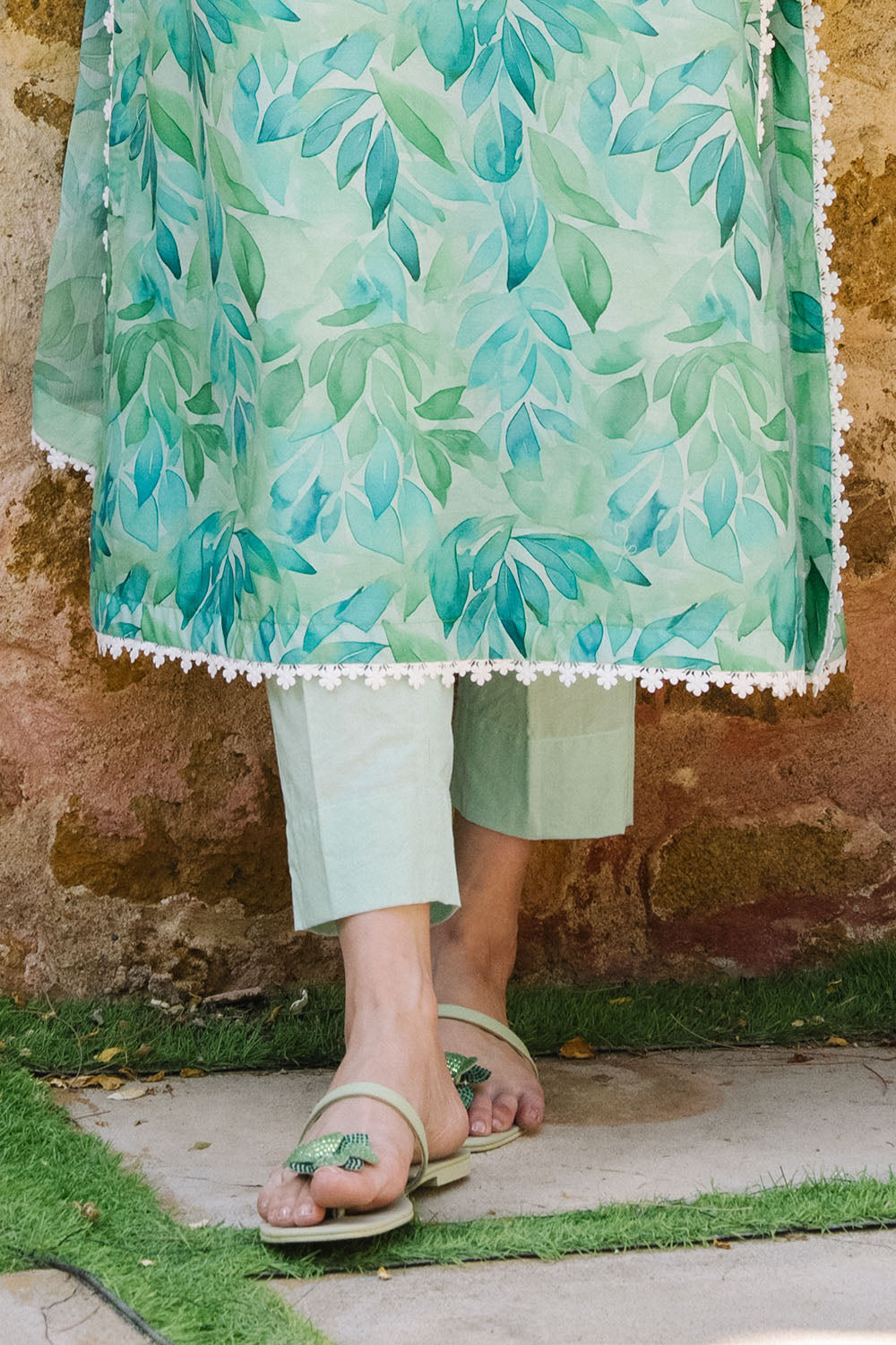 3 Piece Embroidered Printed Lawn Suit with Printed Chiffon Dupatta