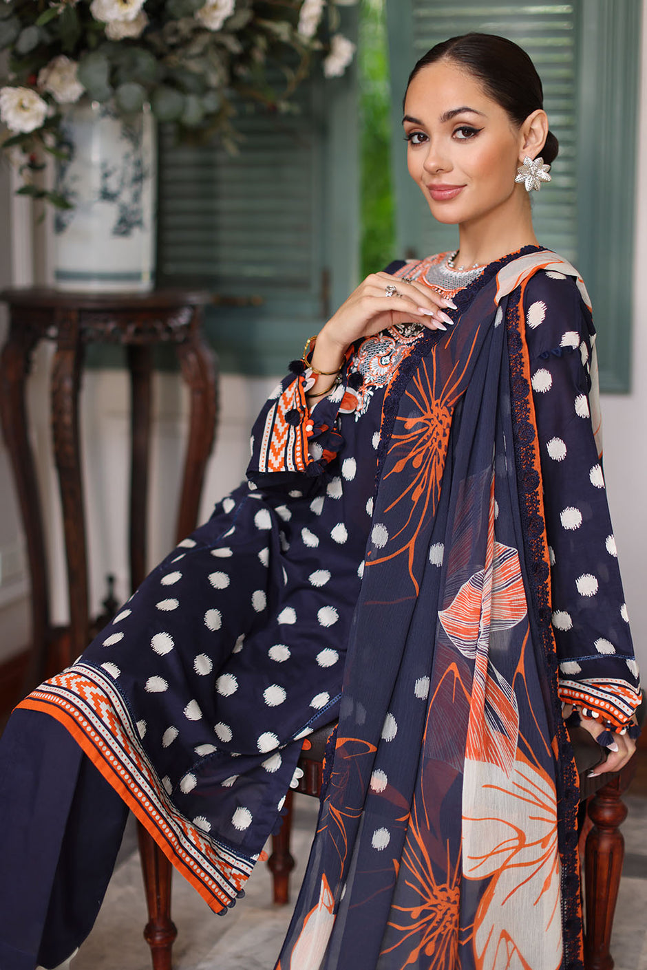 3 Piece Printed Lawn Suit with Chiffon Dupatta