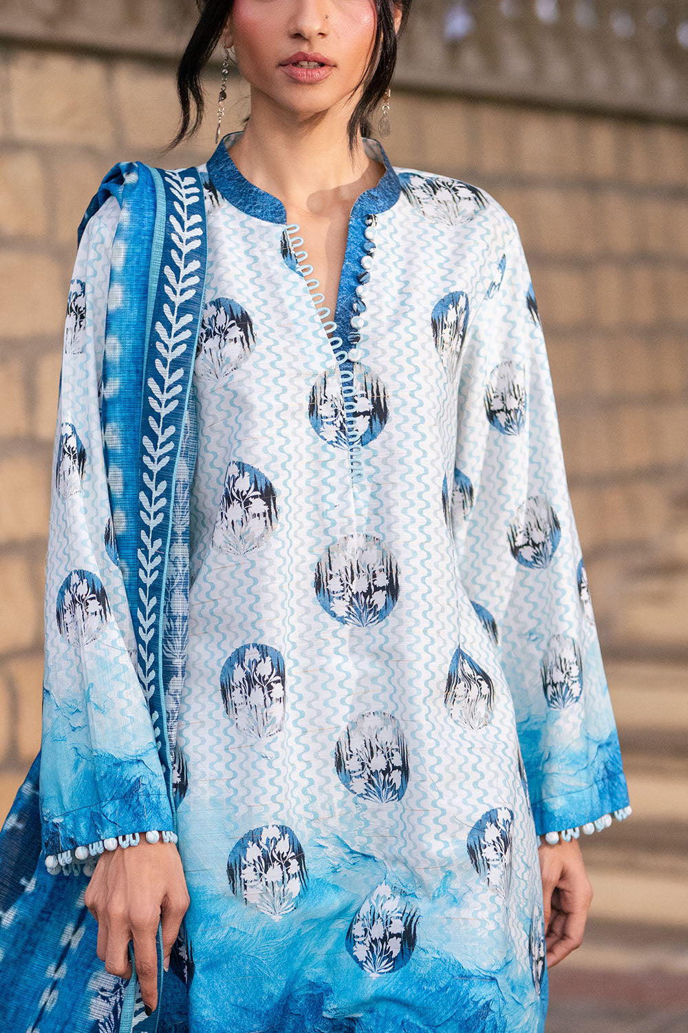 3 Piece Printed Khaddar Stripe Suit