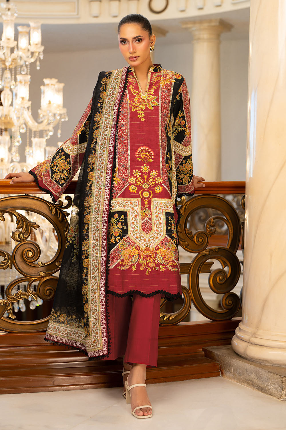 3 Piece Printed Khaddar Stripe Suit