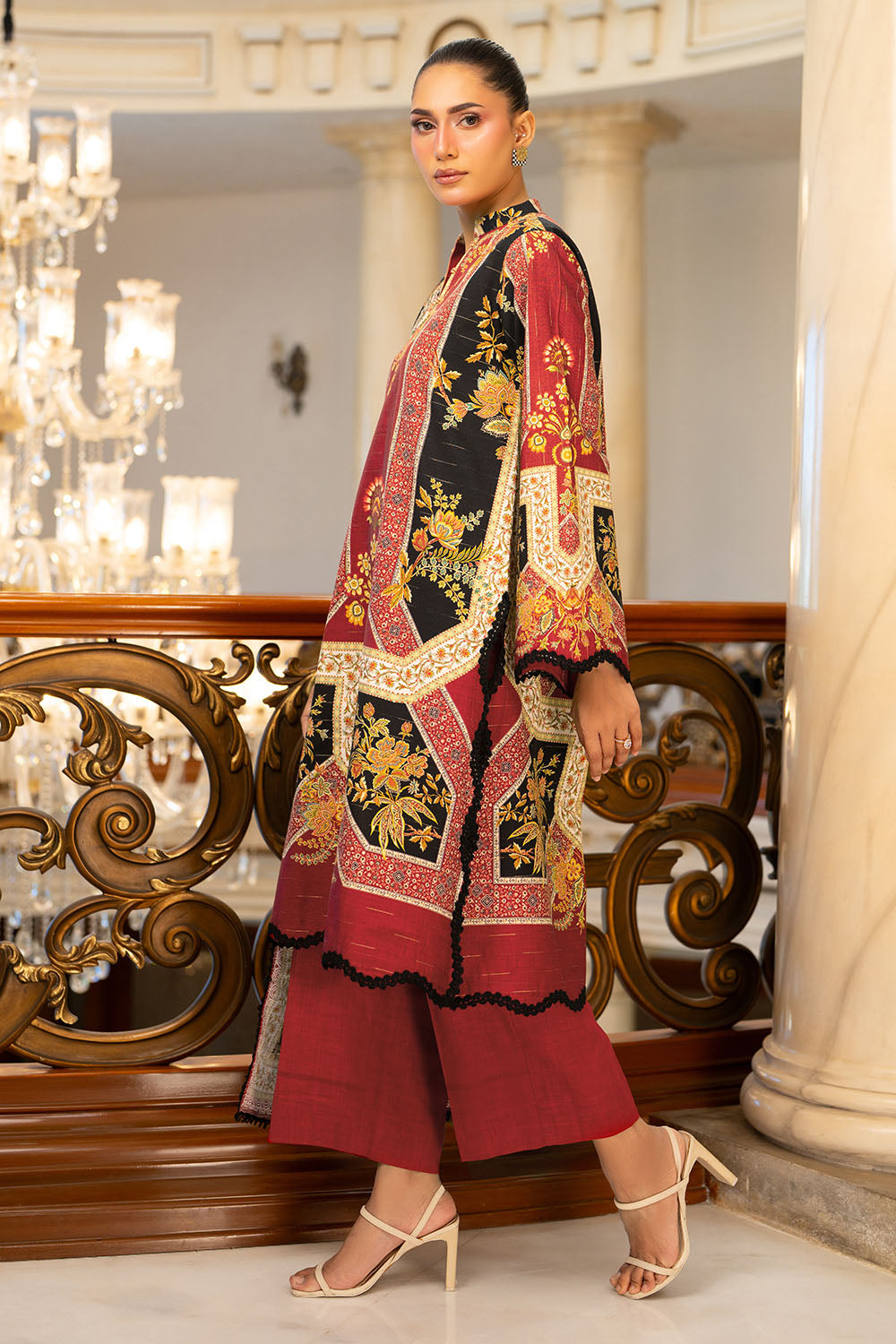 3 Piece Printed Khaddar Stripe Suit