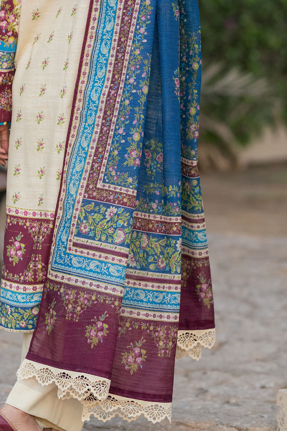 3 Piece Printed Khaddar Stripe Suit