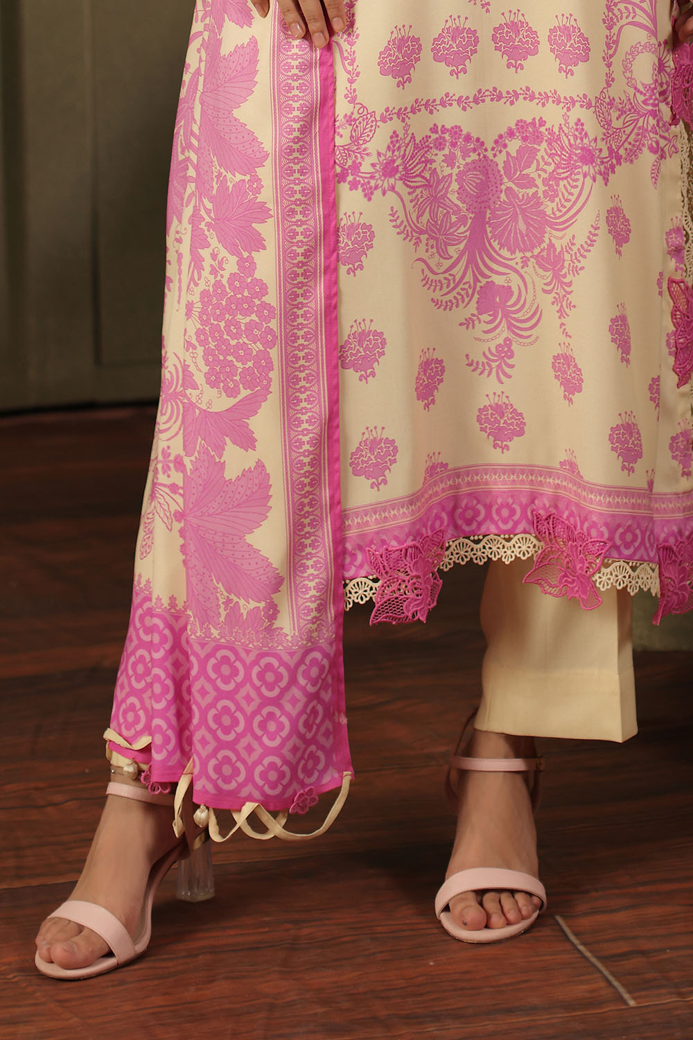 3 Piece Printed Crepe Dobby Suit