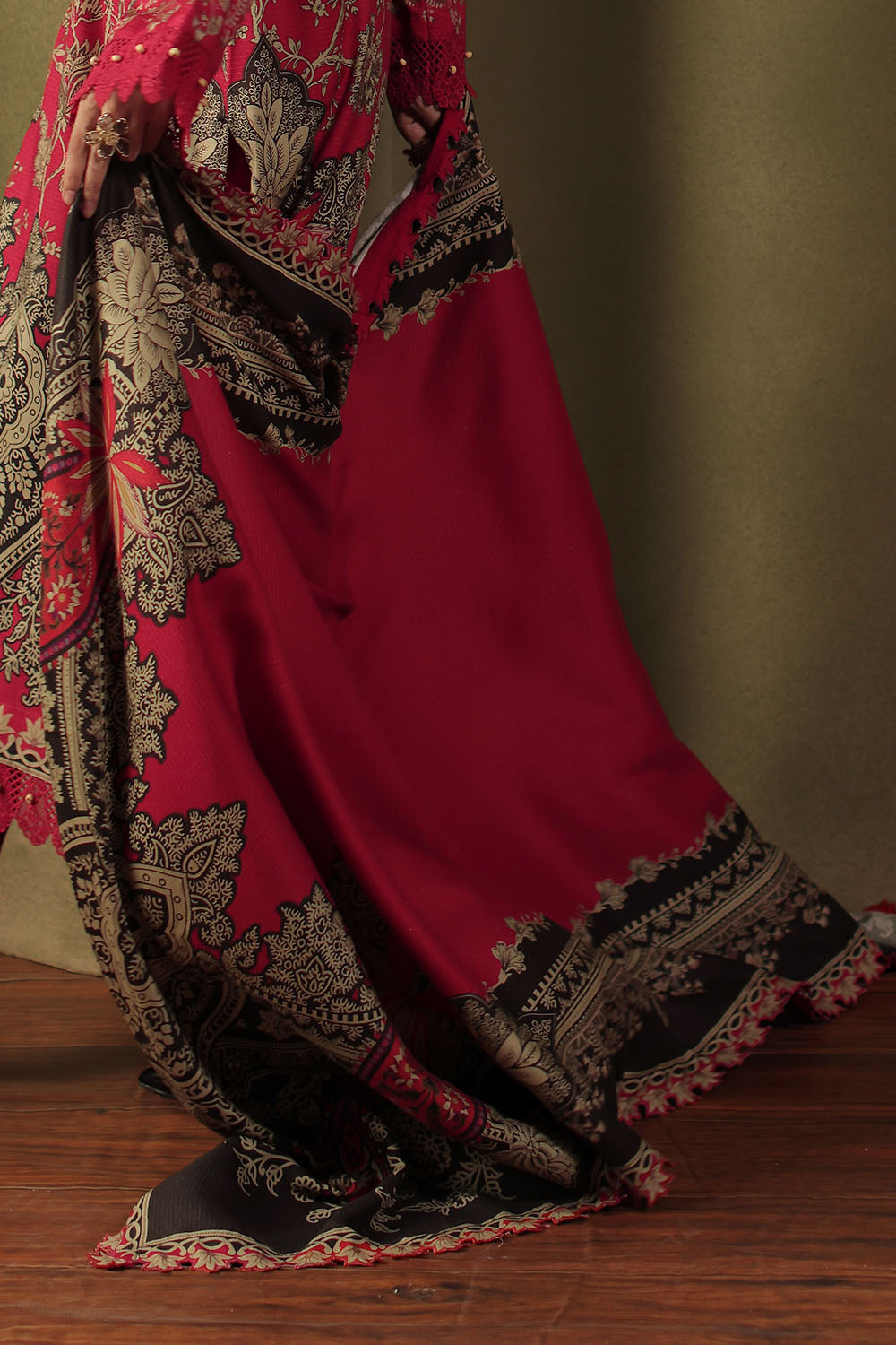 3 Piece Printed Crepe Dobby Suit