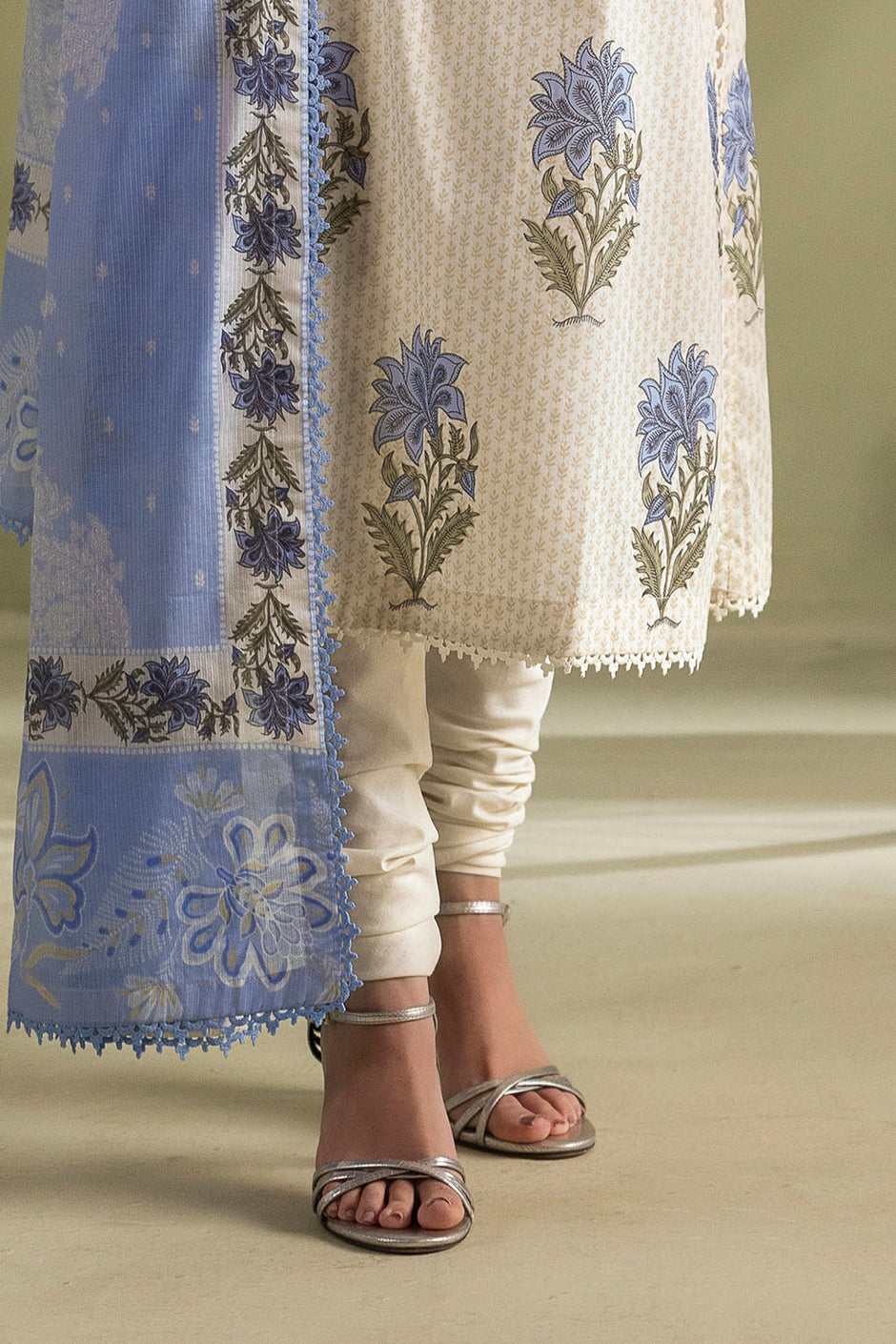 3 Piece Embroidered Printed Lawn Suit with Printed Denting Dupatta
