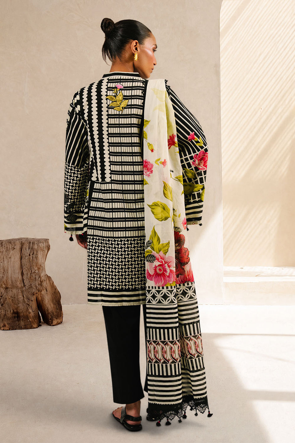 3 Piece Printed Cotton Suit with Printed Denting Lawn Dupatta and Embroidered Bunch