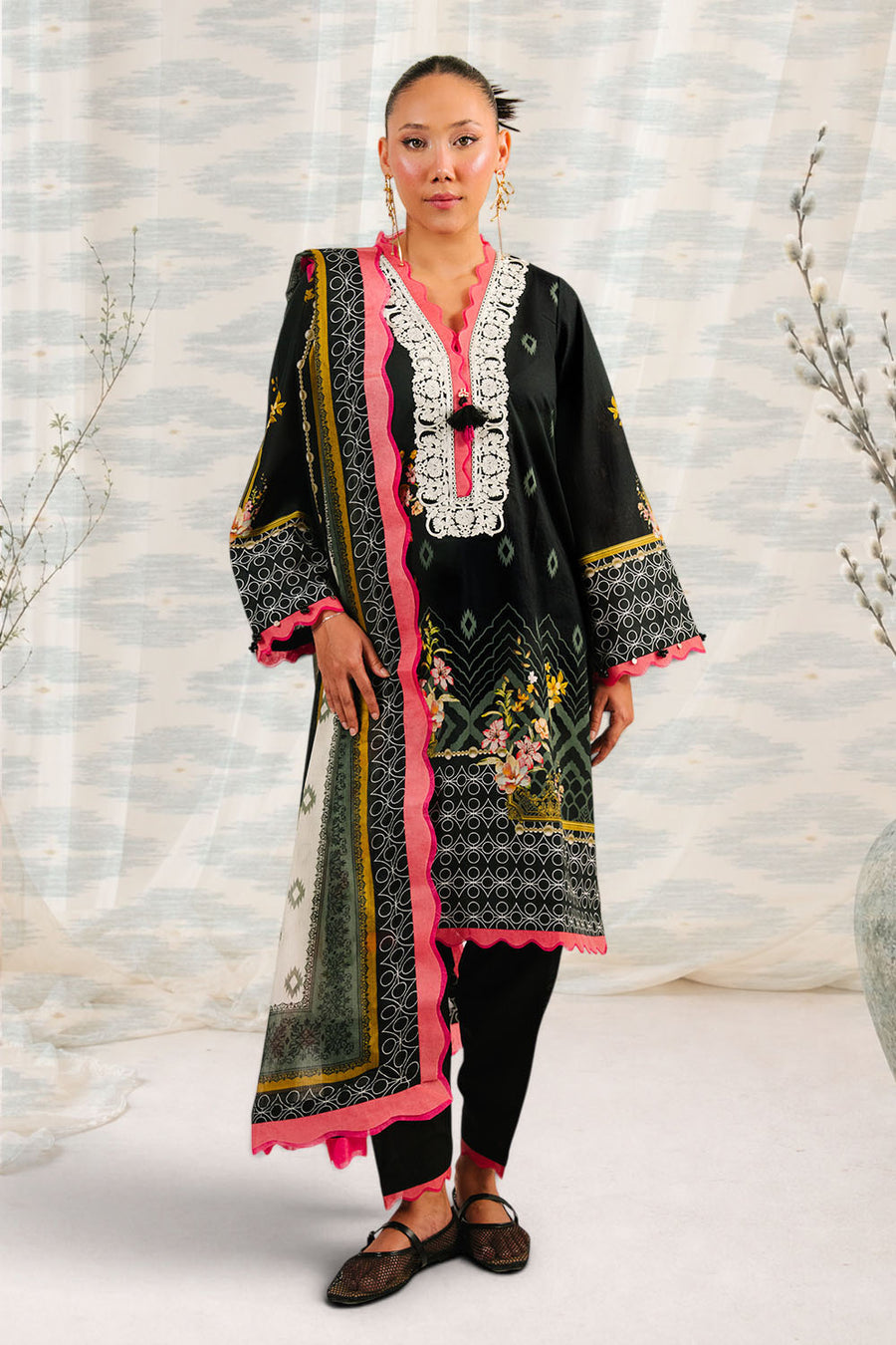 Retail Price: 5,990/-PKR