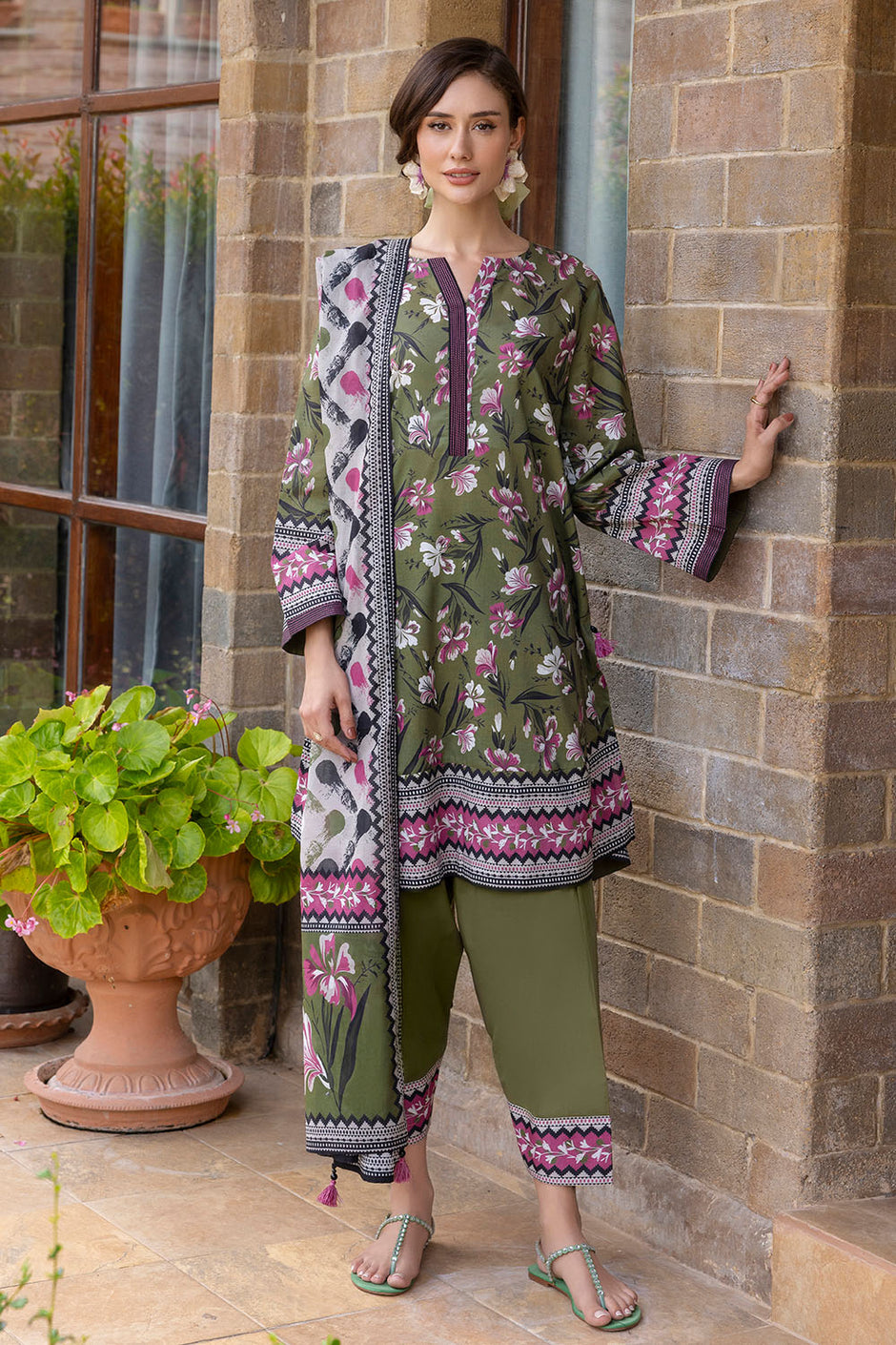3 Piece Printed Cambric Suit with Lawn Dupatta