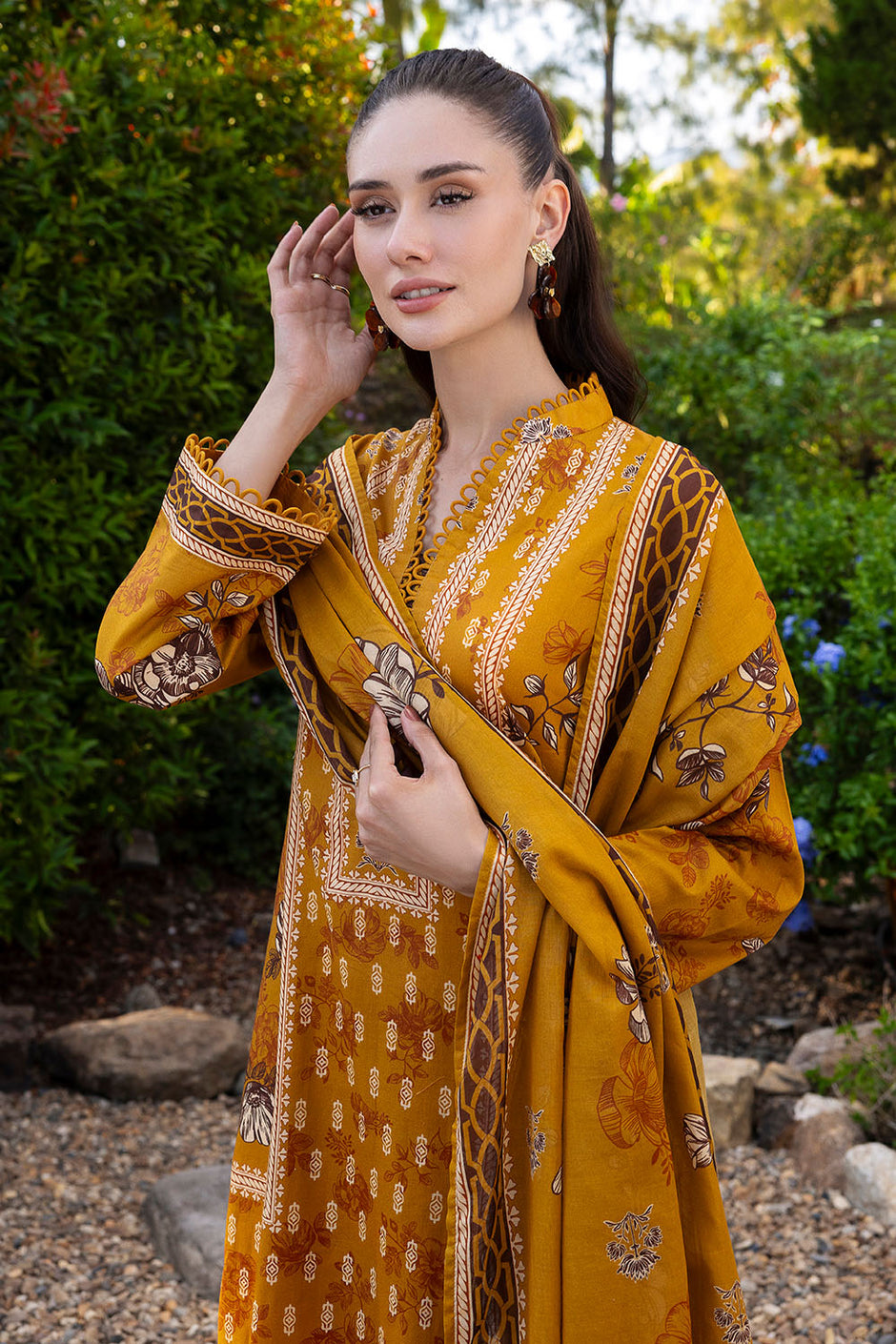 3 Piece Printed Cambric Suit with Lawn Dupatta
