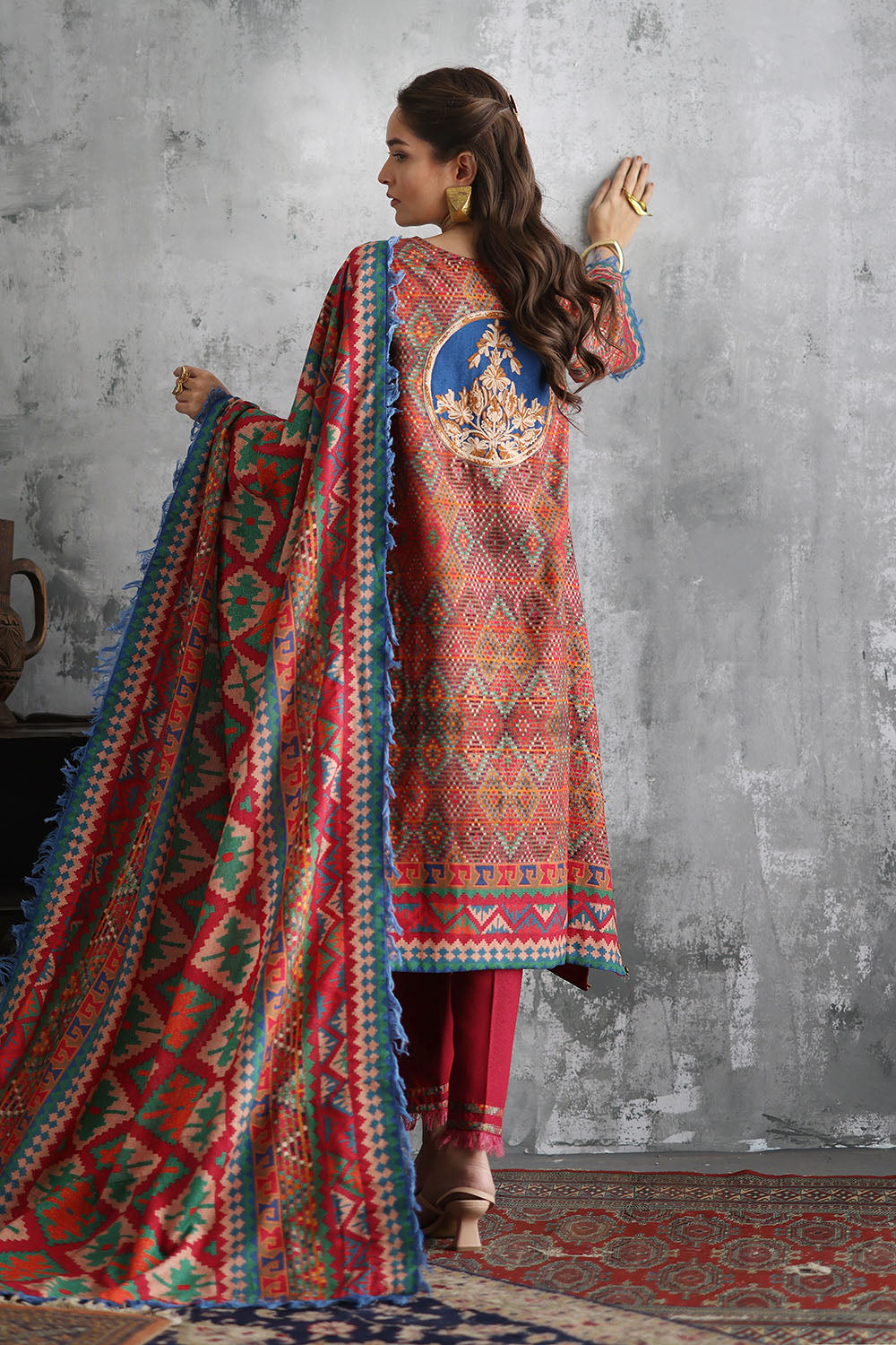 3 Piece Printed Karandi Suit with Printed Karandi Dupatta