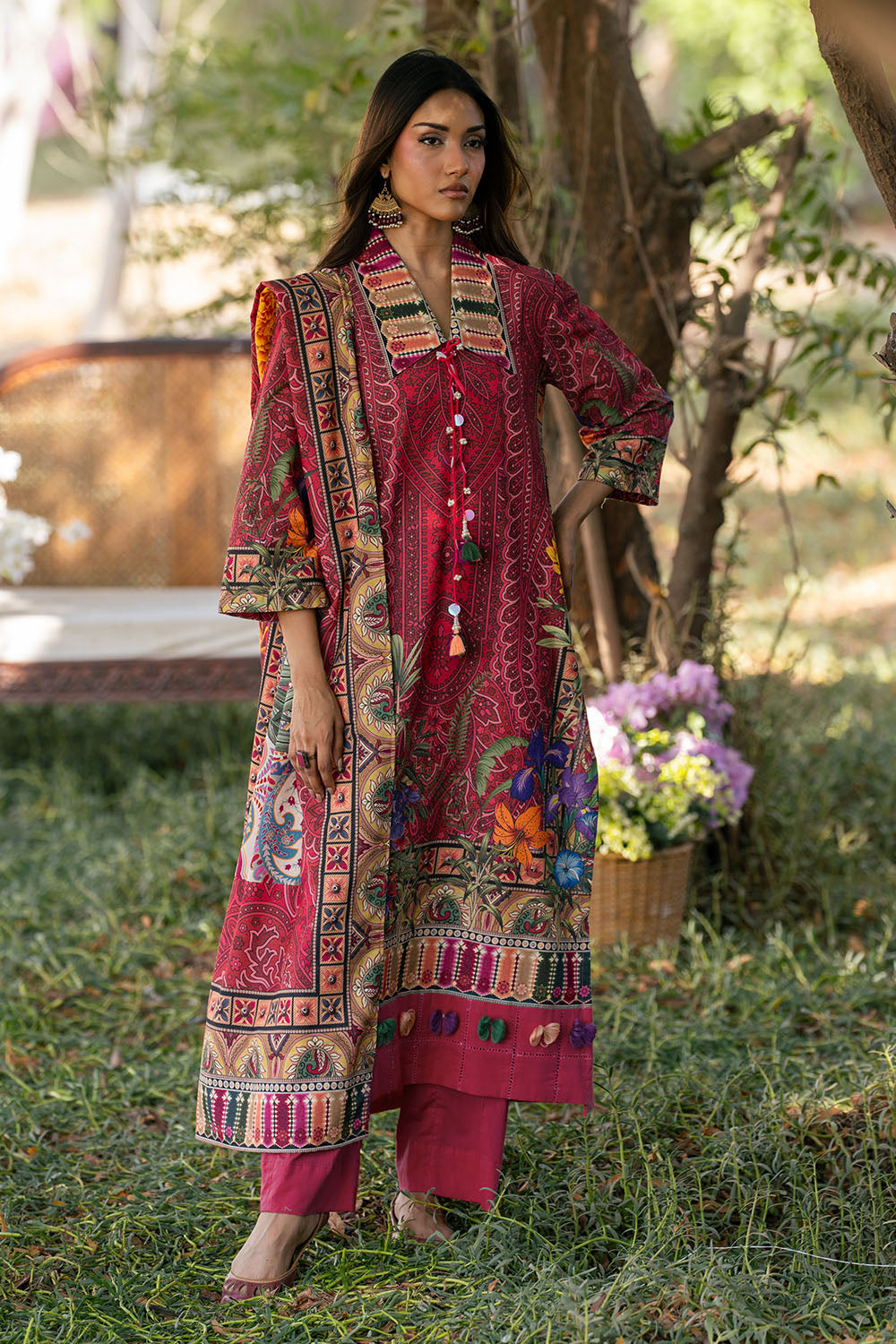 3 Piece Printed Karandi Suit