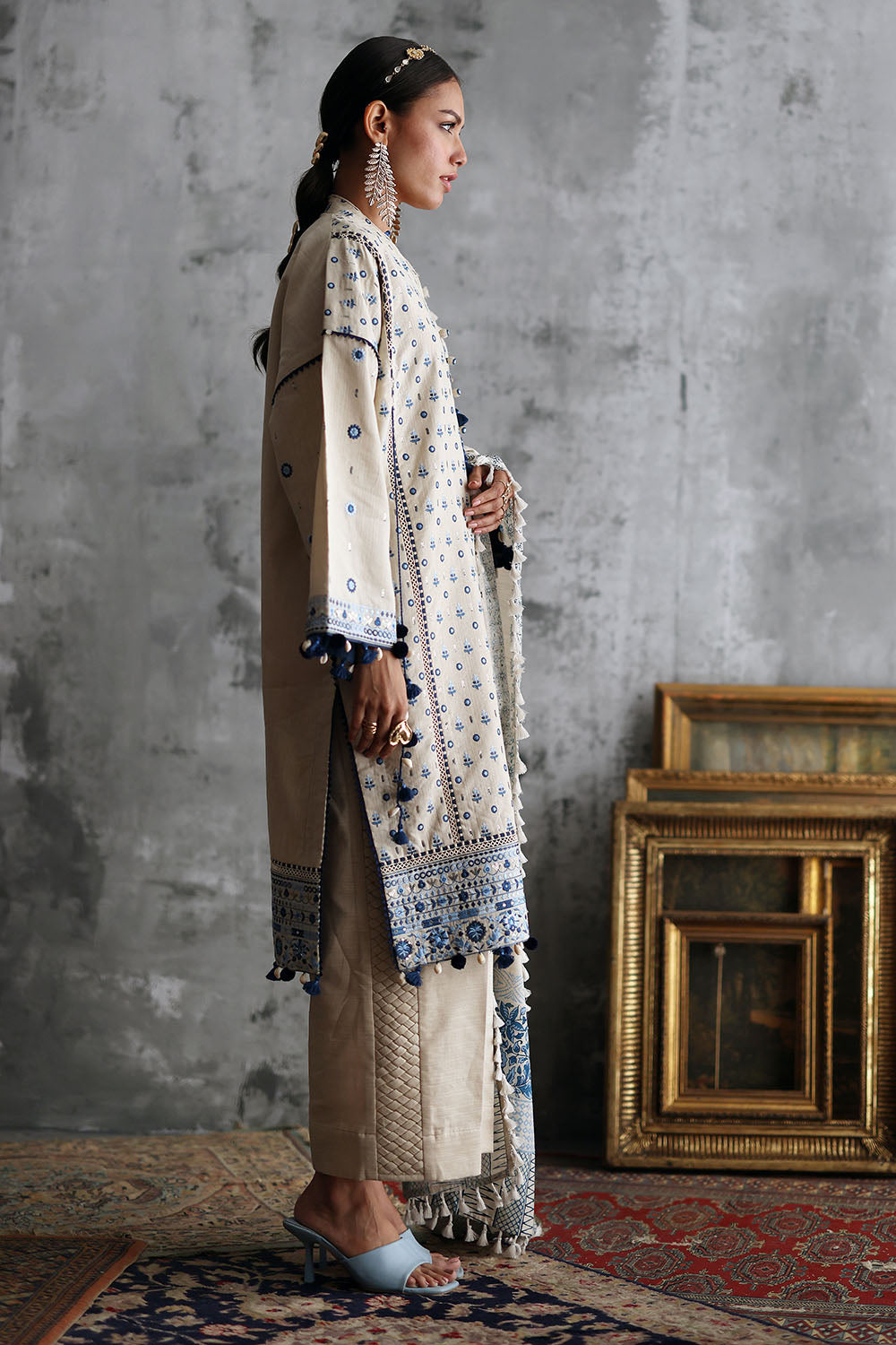 3 Piece Embroidered Khaddar Suit with Printed Khaddar Dupatta