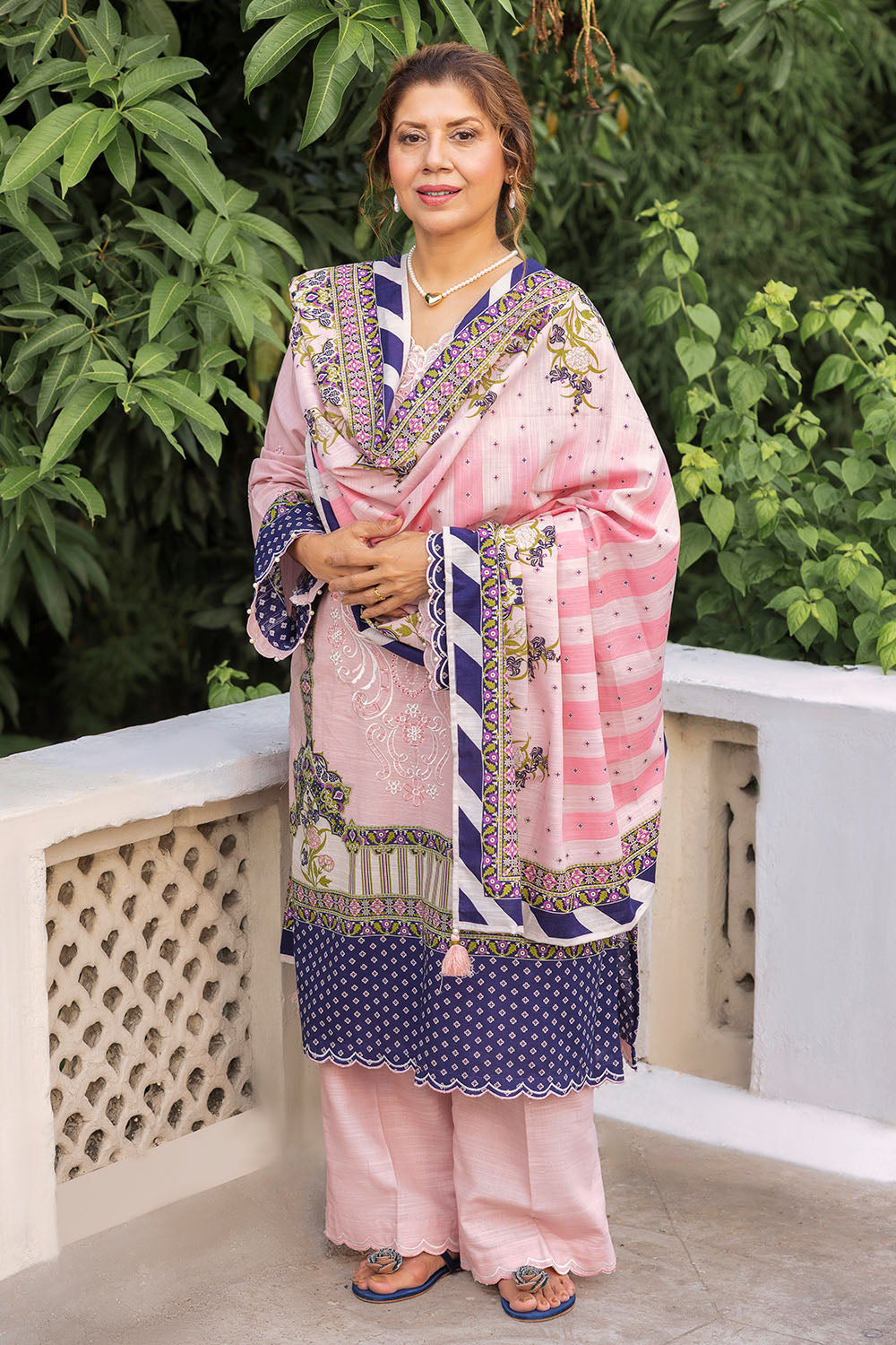 3 Piece Embroidered Khaddar Suit