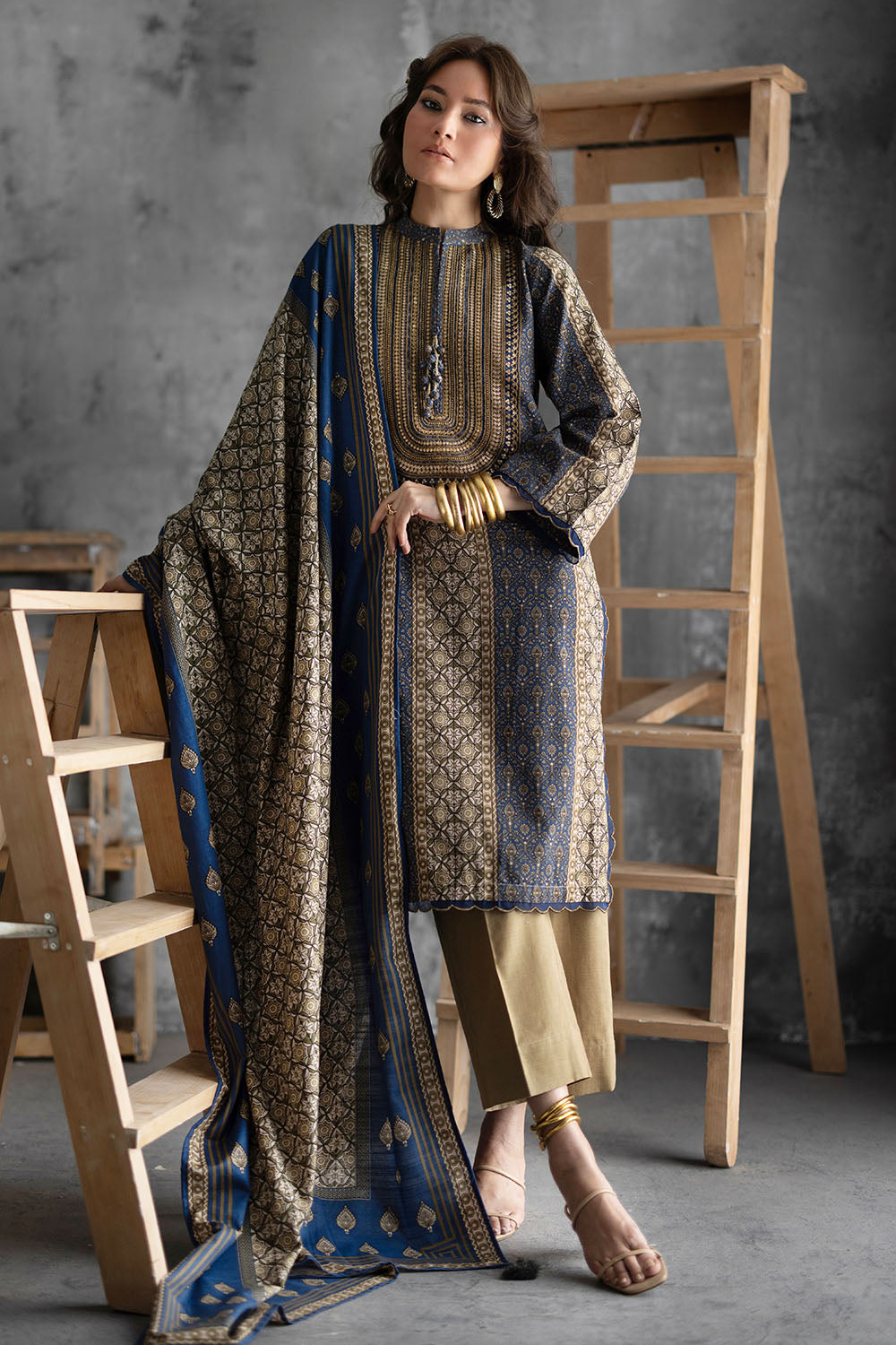 3 Piece Printed Khaddar Suit with Printed Khaddar Dupatta