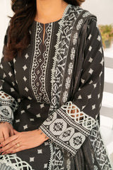 3 Piece Printed Khaddar Suit with Dupatta K-52041