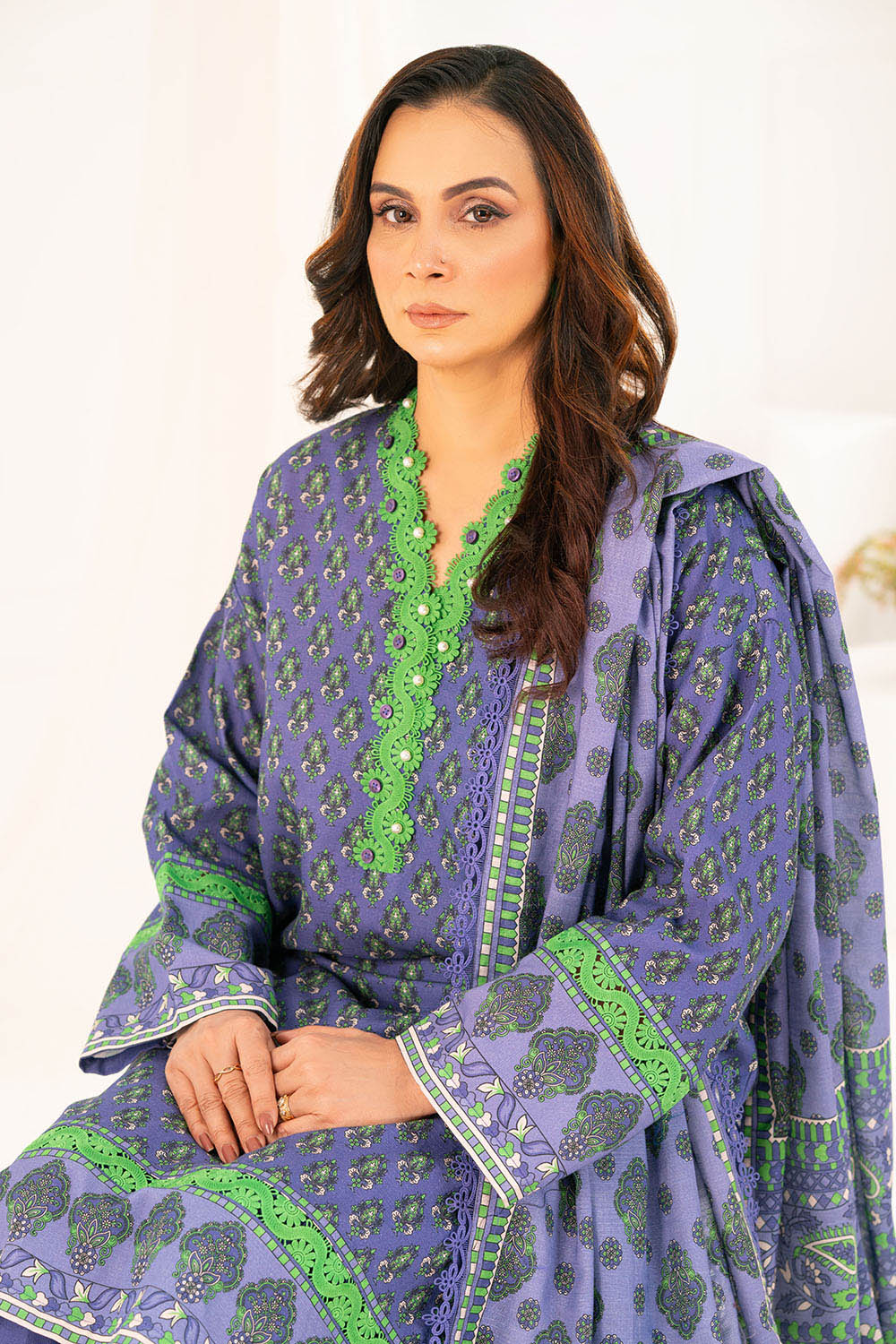 3 Piece Printed Khaddar Suit with Dupatta K-52084