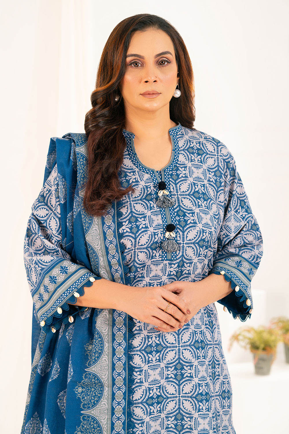 3 Piece Printed Khaddar Suit with Dupatta K-52085