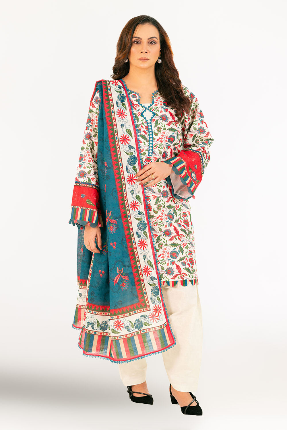 3 Piece Printed Khaddar Suit with Dupatta