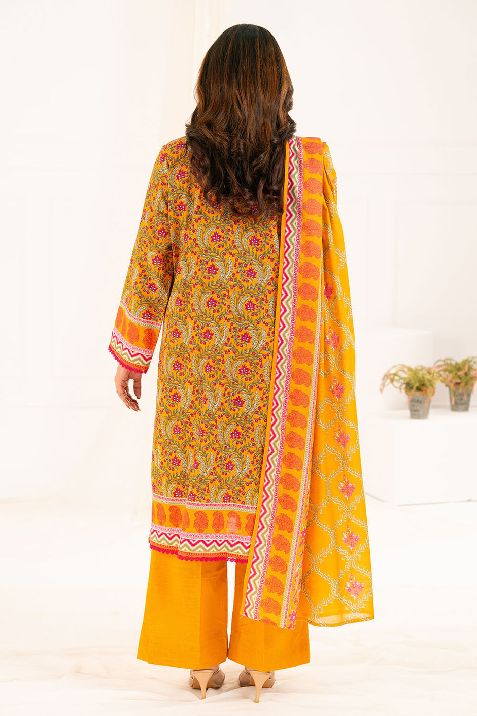 3 Piece Printed Khaddar Suit with Dupatta